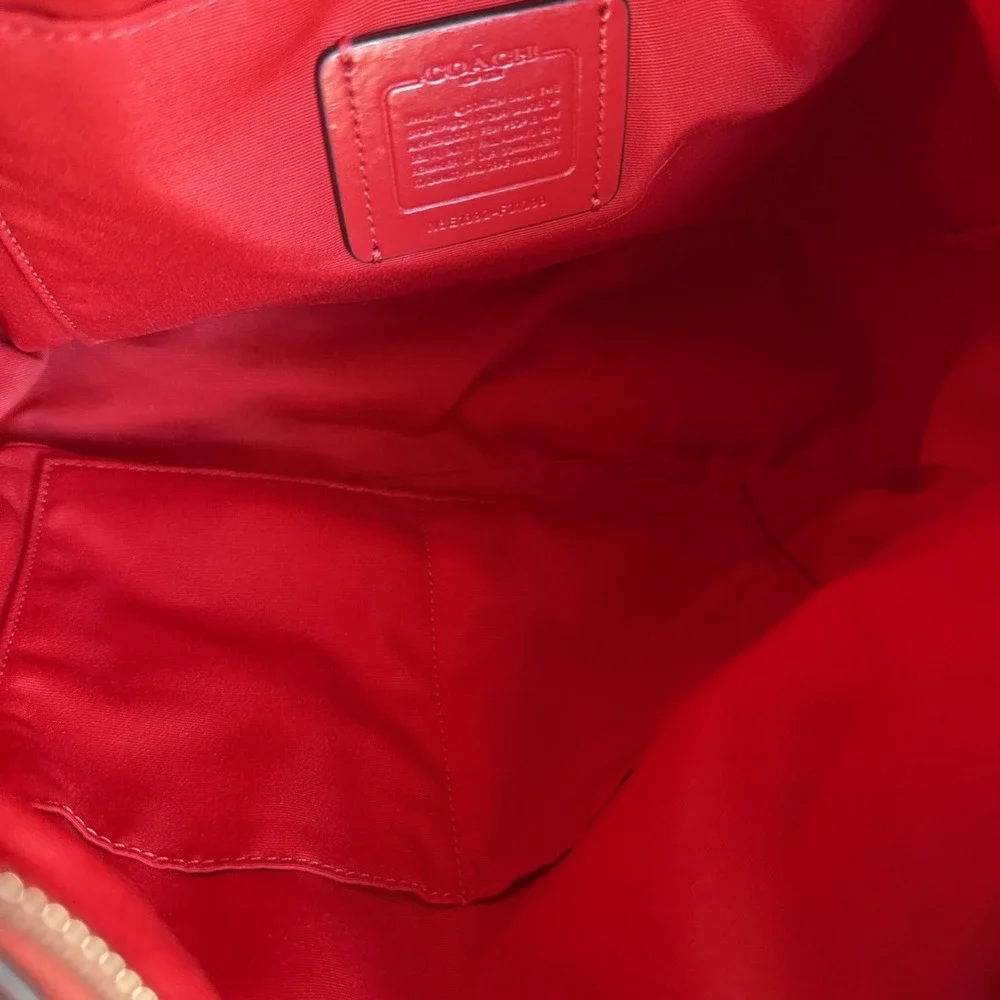 Coach Elle Hobo Bag Medium Red Pebbled Leather Shoulder Bag F31399 Hang Tag